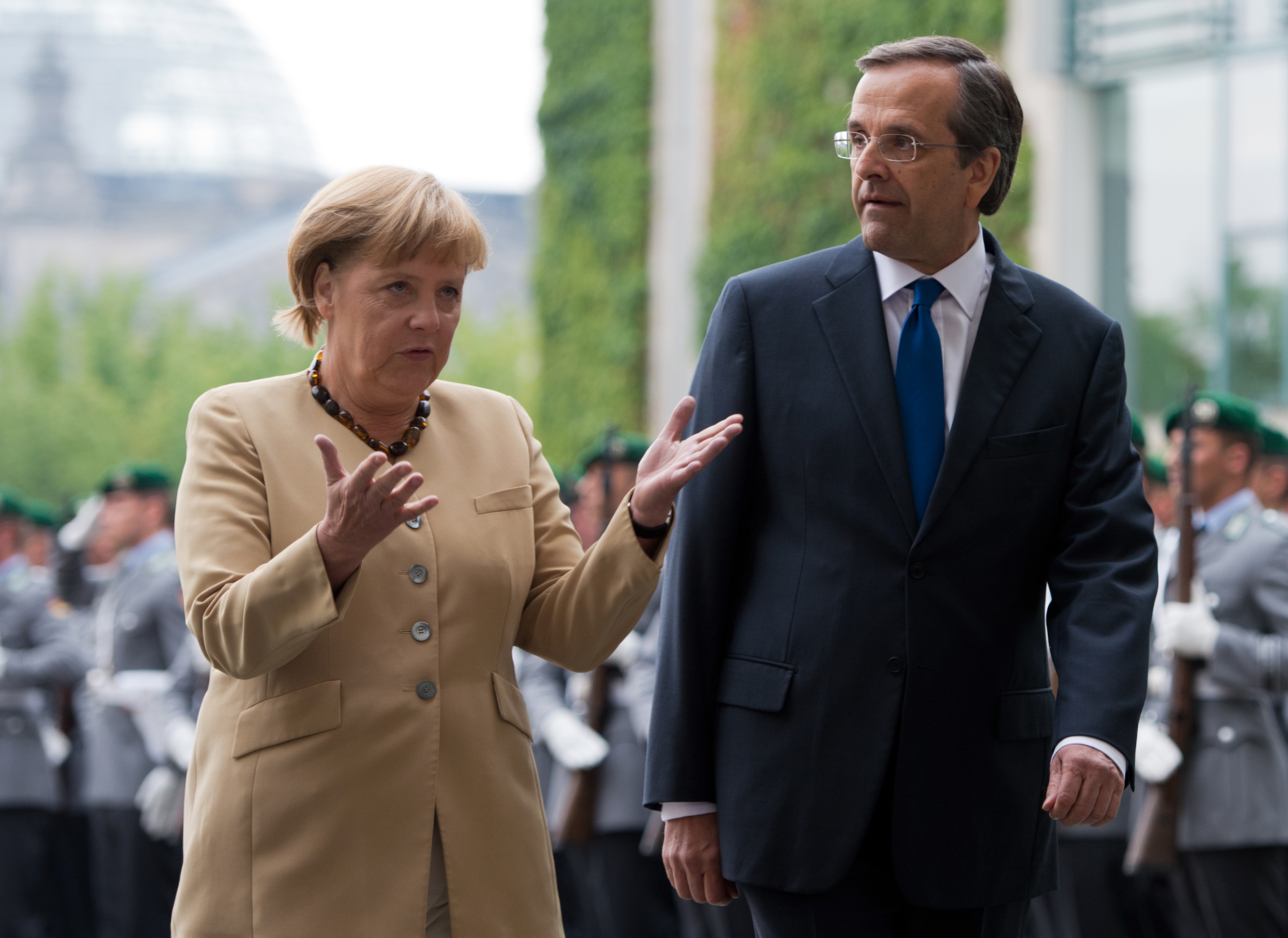 Τι θα φέρει στις βαλίτσες της η Γερμανίδα καγκελάριος Άνγκελα Μέρκελ